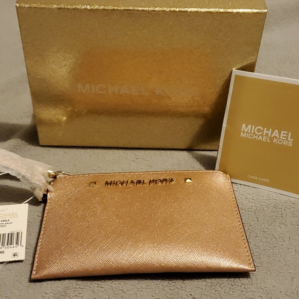 Michael Kors Wristlet